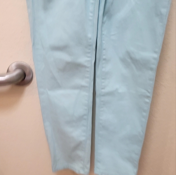 NxD Ladies Size 2 Petite Mint Green Jeans Midrise LITEWASH Pockets Beltloops - Picture 4 of 16